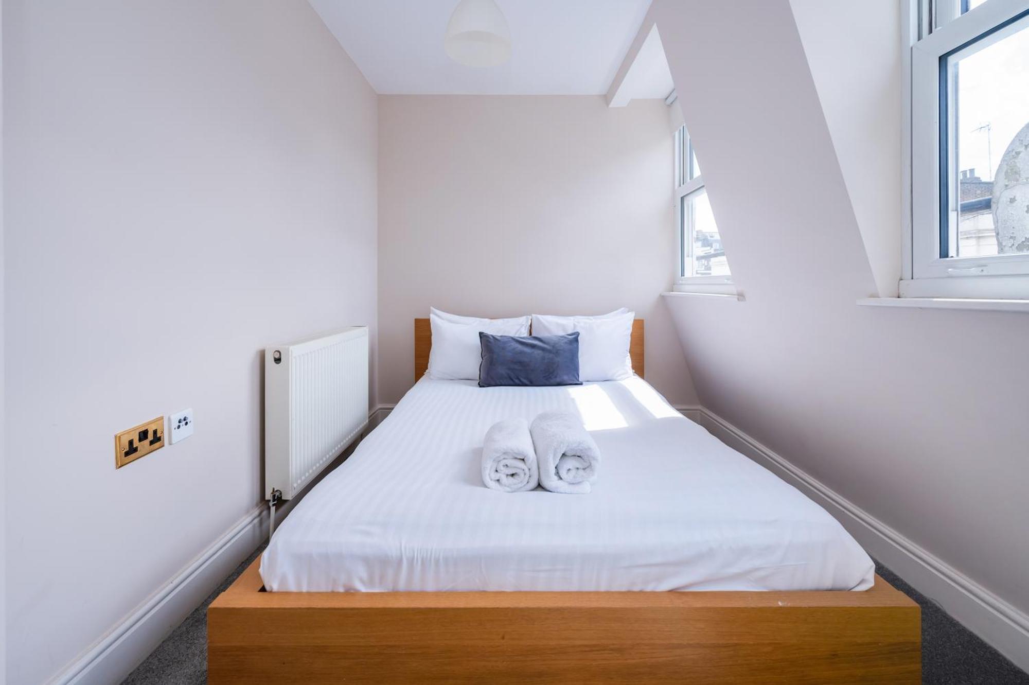 Paddington Modern Apartments London Exterior photo
