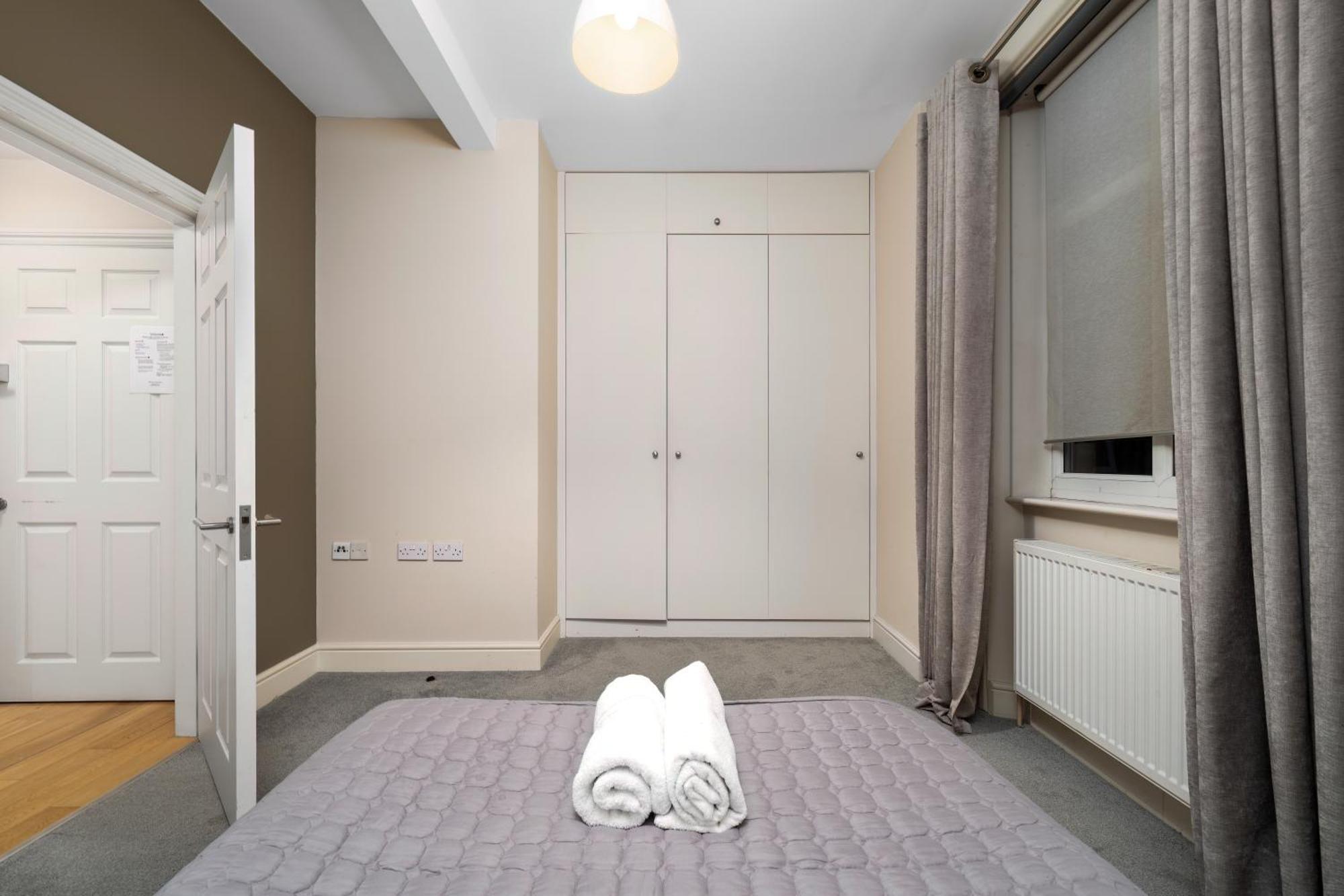 Paddington Modern Apartments London Exterior photo