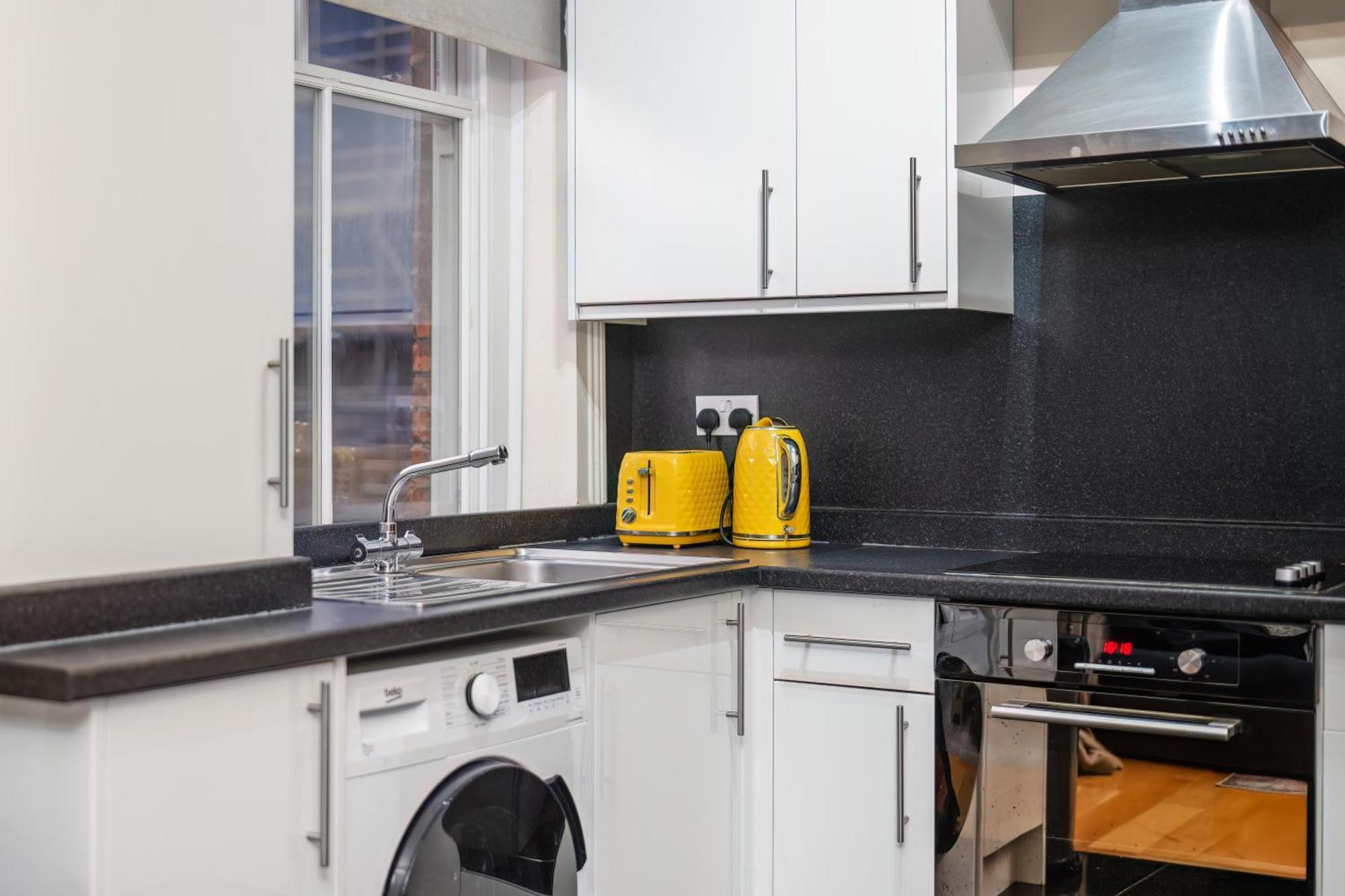 Paddington Modern Apartments London Exterior photo