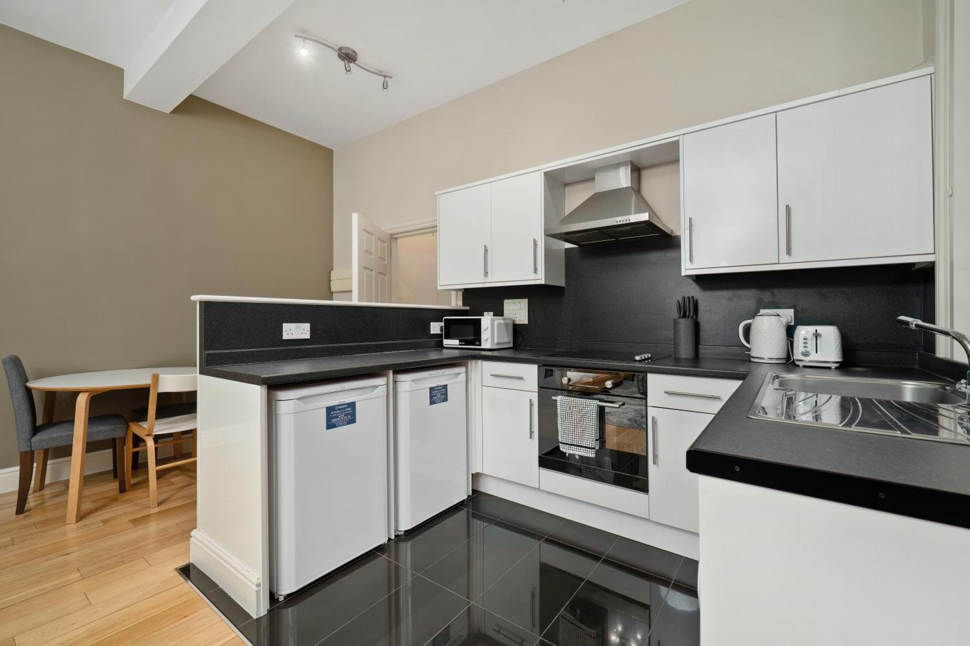 Paddington Modern Apartments London Exterior photo